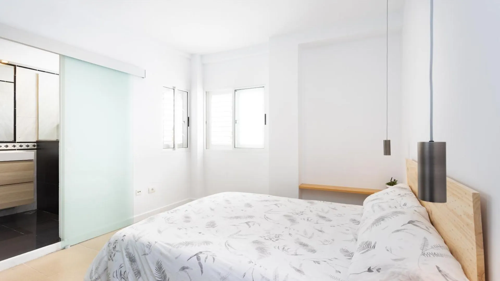 Apartment Home2Book Pleasant & Design Apt Santa Cruz Center